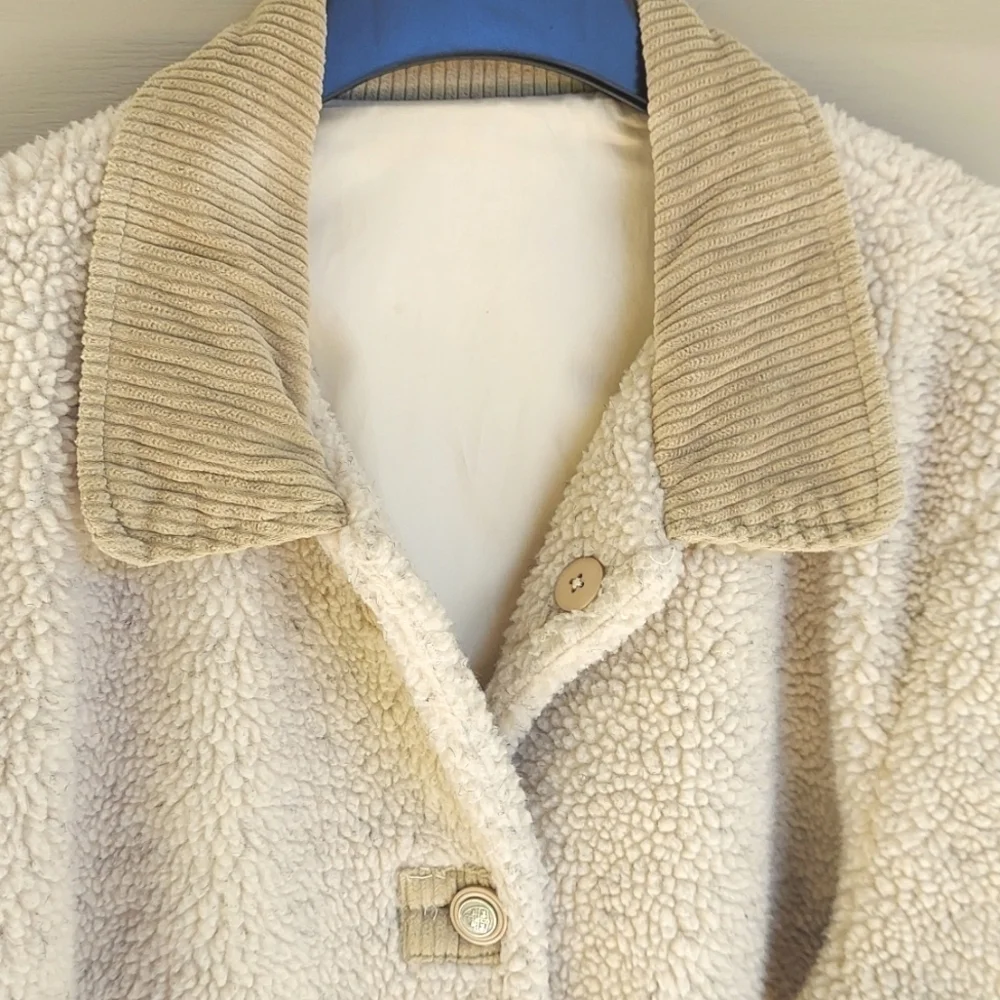 Vintage 90's Cabincore Cozy Cream Aztec Button-Up Fleece Jacket Reversible